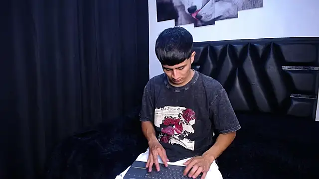 The  Rodriguez online show from 04/08/26, 05:46