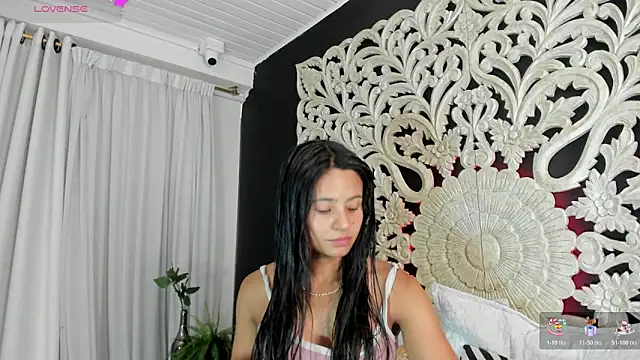 Snapshot of Mindy_sweety chatting on 04/23/26, 12:15 Mindy sweety online show from 04/23/26, 12:15