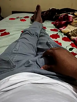 AlamJi07 online show from 02/20/25, 04:03