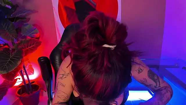 AnnikaMerliahh  online show from 03/06/25, 03:35