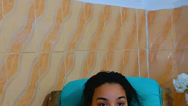 EileenBenzon online show from 05/14/26, 02:02