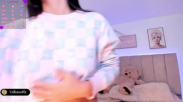 valka wolfe online show from 01/25/25, 12:17