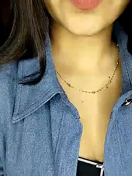 Snapshot of Black_baby chatting on 01/18/25, 07:26 Black baby online show from 01/18/25, 07:26