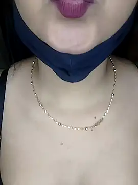 Snapshot of Black_baby chatting on 02/04/25, 07:44 Black baby online show from 02/04/25, 07:44