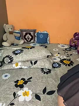 Black baby online show from 02/19/26, 08:05