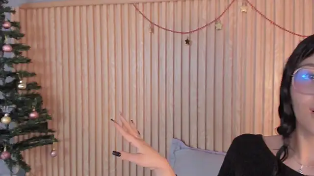 lana dol online show from 11/25/25, 01:22