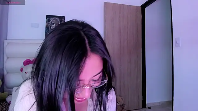 Snapshot of gaby_desire777 chatting on 05/12/26, 03:25 gaby desire777 online show from 05/12/26, 03:25