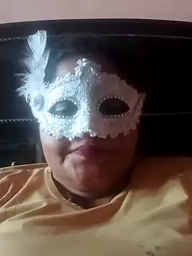 Snapshot of seemi_bhabhi chatting on 02/20/25, 10:16 seemi bhabhi online show from 02/20/25, 10:16