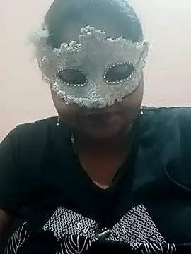 Snapshot of seemi_bhabhi chatting on 03/22/25, 01:32 seemi bhabhi online show from 03/22/25, 01:32