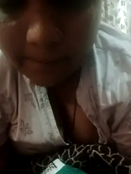 Snapshot of seemi_bhabhi chatting on 03/03/26, 05:57 seemi bhabhi online show from 03/03/26, 05:57