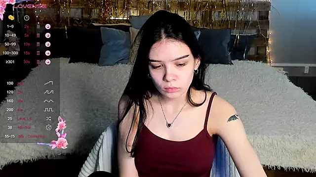 SweetyDeviliya online show from 02/04/25, 08:56