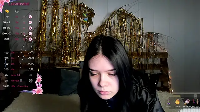 SweetyDeviliya online show from 02/04/25, 12:00