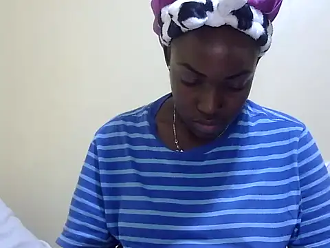 Chichii- online show from 01/05/25, 01:13