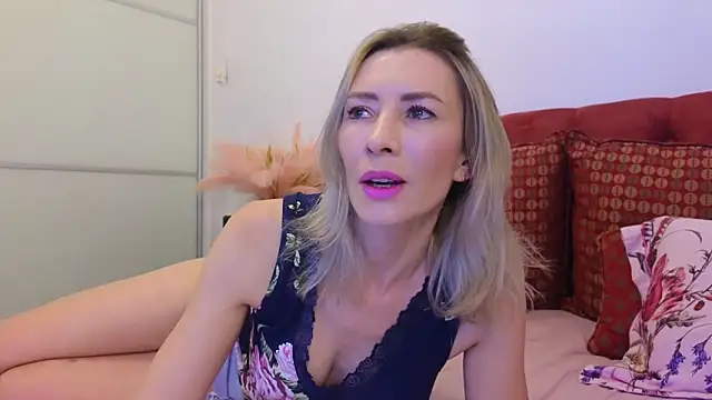  Maddalena  online show from 01/07/25, 08:52