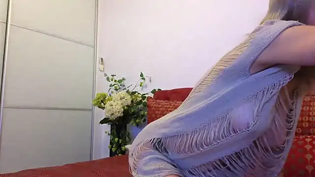  Maddalena  online show from 10/09/25, 08:40