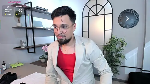 Edward max online show from 03/23/26, 03:43