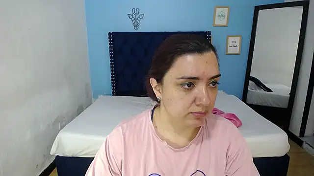 kinky redhead18 online show from 09/16/25, 01:56