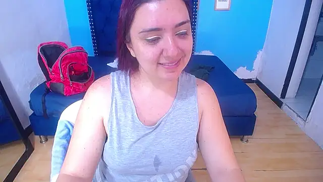 kinky redhead18 online show from 10/25/25, 01:40