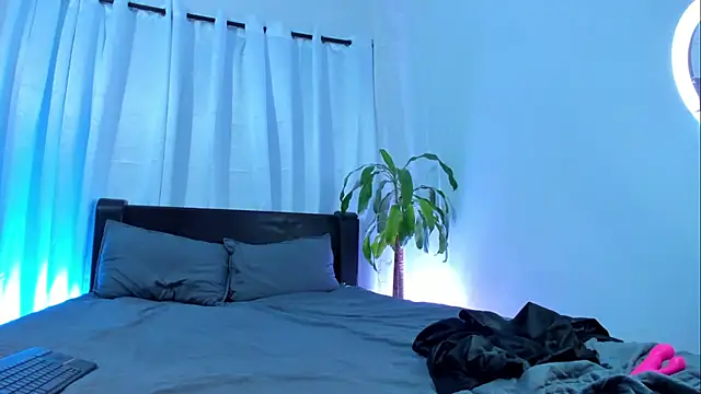 lanaa paul1 online show from 12/08/24, 02:09