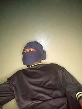 Mischevous T69 online show from 12/05/24, 08:22