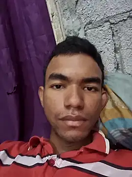 Reynold2608 online show from 11/21/25, 01:32