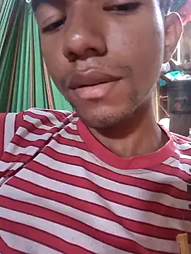 Reynold2608 online show from 11/23/25, 04:18