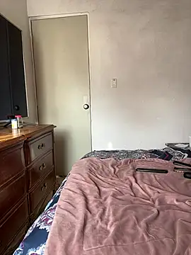 Nina-Chick777 online show from 12/21/24, 09:58