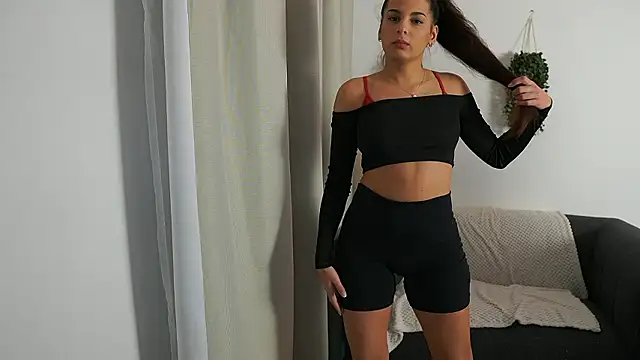 Snapshot of mila__denver chatting on 12/06/24, 09:10 mila denver online show from 12/06/24, 09:10