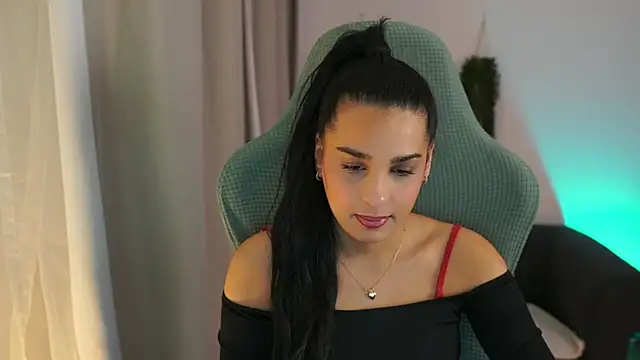 Snapshot of mila__denver chatting on 01/28/25, 09:08 mila denver online show from 01/28/25, 09:08