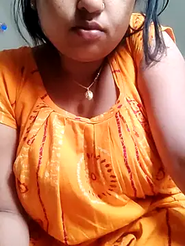 Priya 2222 online show from 03/02/25, 11:39