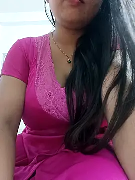 Snapshot of Priya_2222 chatting on 05/14/26, 07:53 Priya 2222 online show from 05/14/26, 07:53