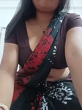 Snapshot of Priya_2222 chatting on 05/25/26, 06:58 Priya 2222 online show from 05/25/26, 06:58