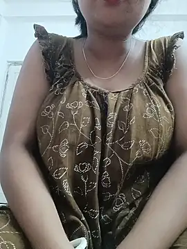 Snapshot of Priya_2222 chatting on 07/15/26, 07:08 Priya 2222 online show from 07/15/26, 07:08