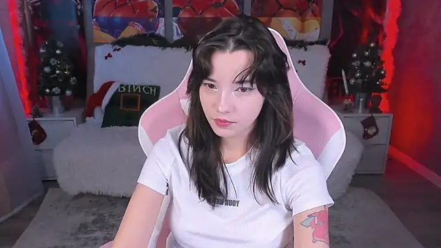 as1an girlfriend online show from 01/15/26, 06:51