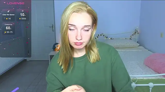 Wild Sophie  online show from 10/01/25, 05:30