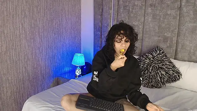 KatherineGomez online show from 02/04/26, 02:17