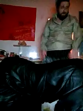 Ozomitro online show from 03/04/25, 06:50