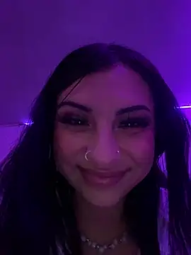 Hilary pinkk online show from 01/25/25, 11:00