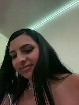 Hilary pinkk online show from 03/12/25, 01:14