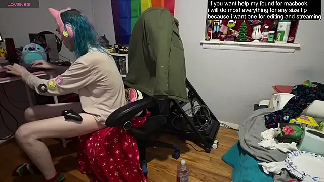 tallnerdyguy online show from 03/10/25, 04:17