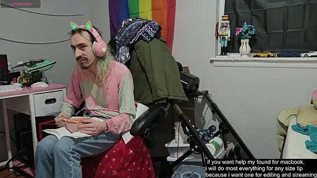 tallnerdyguy online show from 11/07/25, 03:17