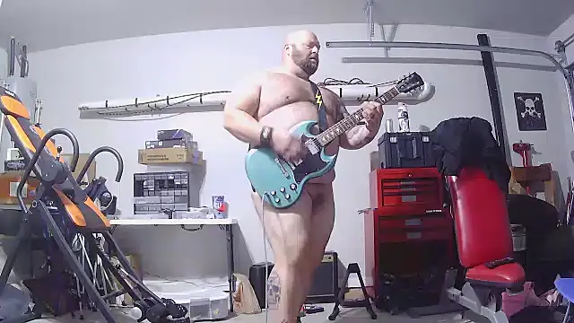 Strong Bear89 online show from 02/09/26, 07:29