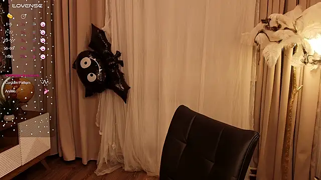 margeriTirell online show from 11/12/25, 02:56