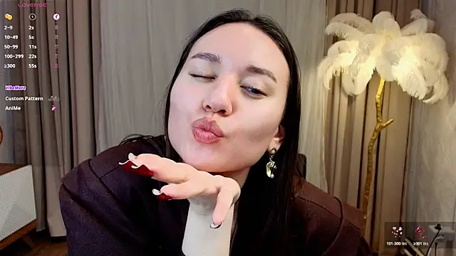 margeriTirell online show from 02/28/26, 06:36