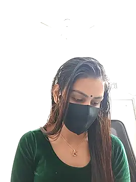 Tisha-01 online show from 01/13/26, 06:08