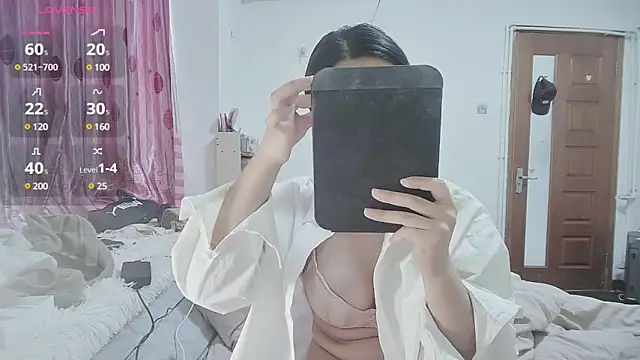 orange669 online show from 03/18/25, 07:41