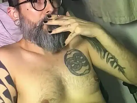 cabine103 online show from 10/26/25, 02:17