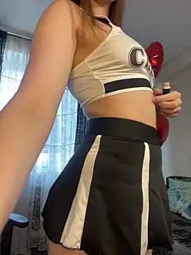 CurlyLara online show from 02/26/25, 09:53