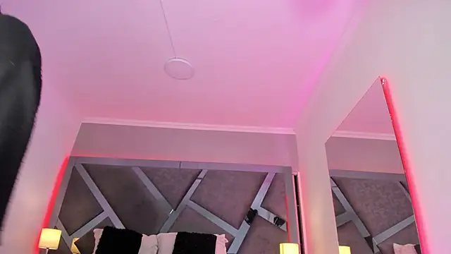 AmberiniHoffman online show from 03/12/25, 11:53