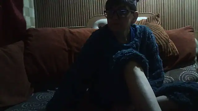 AlanaLaDream online show from 03/13/25, 04:23